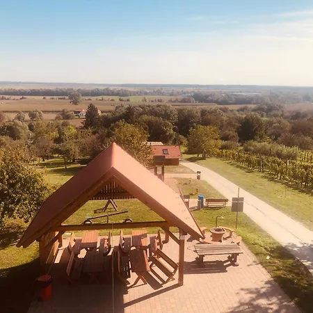 Fahaz A Kilatonal Woodhouse Lux Near Koszeg 6km Szombathely 10km Buek 20km Lukácsháza