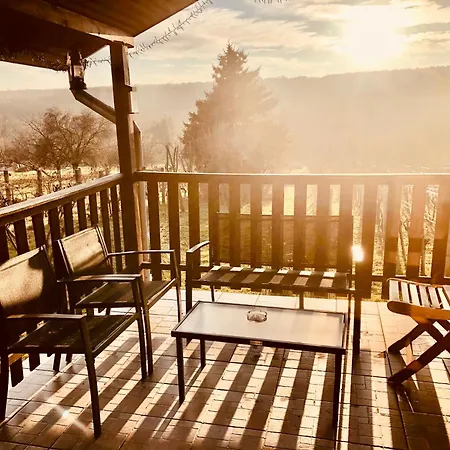 Fahaz A Kilatonal Woodhouse Lux Near Koszeg 6km Szombathely 10km Buek 20km Chalet