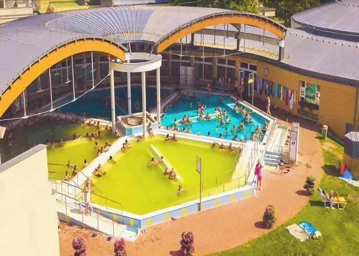 Chalet Fahaz A Kilatonal Woodhouse Lux Near Koszeg 6km Szombathely 10km Buek 20km