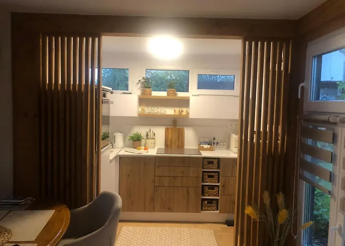 Chalet Fahaz A Kilatonal Woodhouse Lux Near Koszeg 6km Szombathely 10km Buek 20km